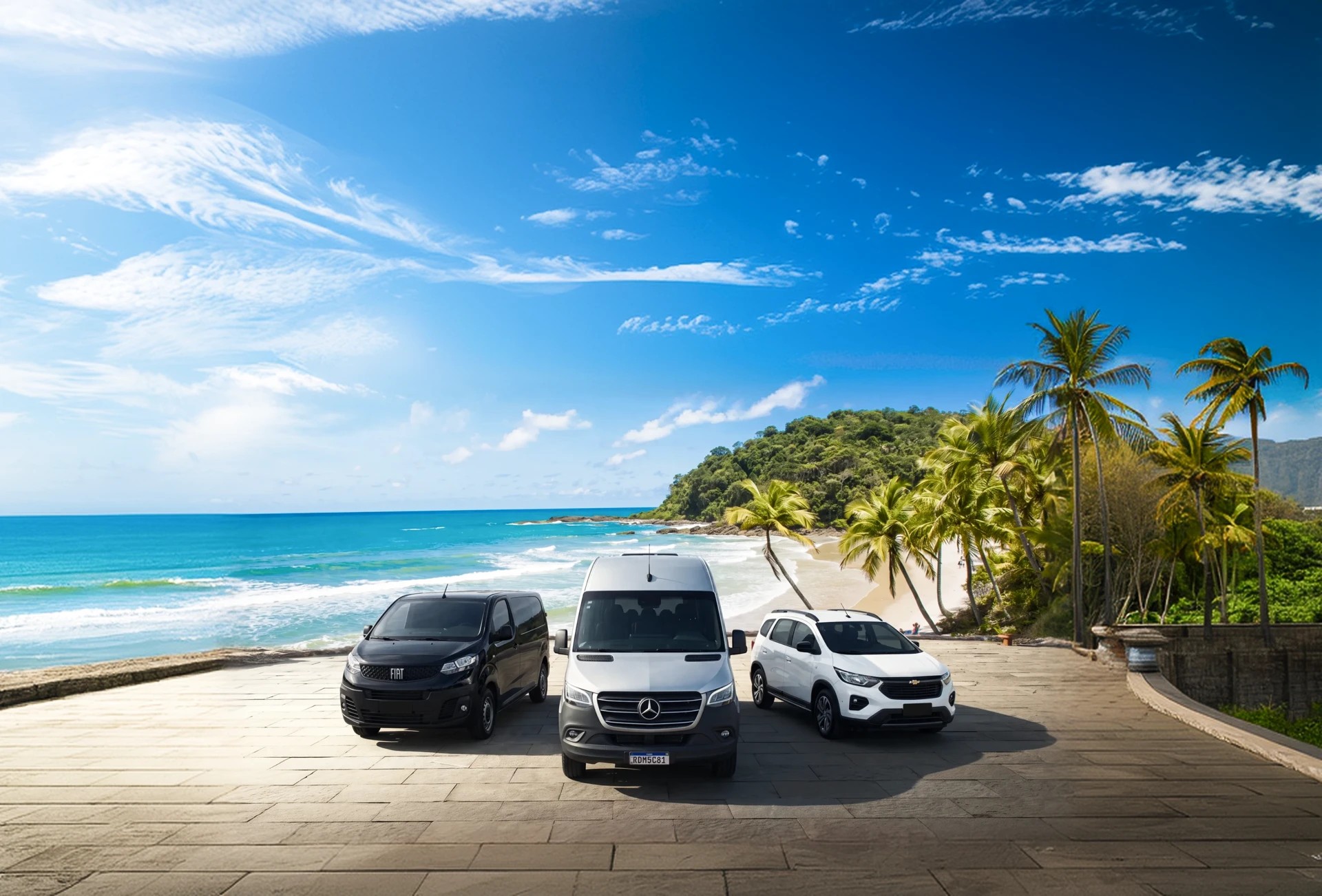 Frota da Almeida Transfer: van Fiat preta, Mercedes-Benz Sprinter prata e Chevrolet Spin branca junto à praia